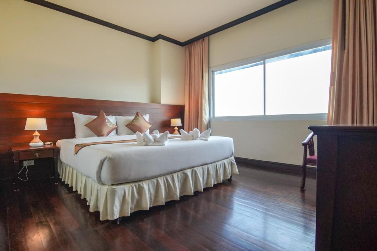 Arawan Riverside Hotel Pakse Extérieur photo